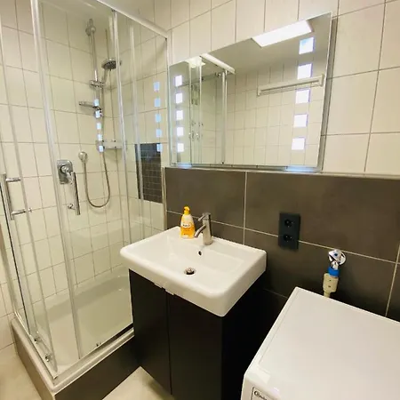 Apartament City-apartment Ferienwohnung Metzingen Outletcity, Ruhig Metzingen (Tubingen)