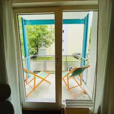 Apartament City-apartment Ferienwohnung Metzingen Outletcity, Ruhig *